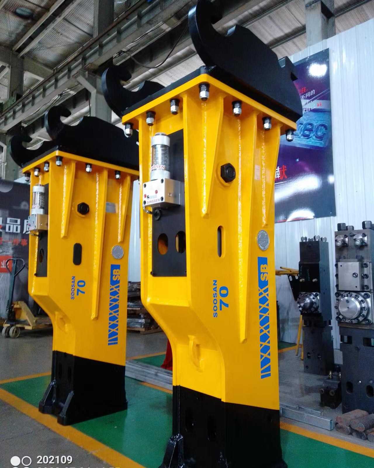 SOOSAN SB70 For Sale