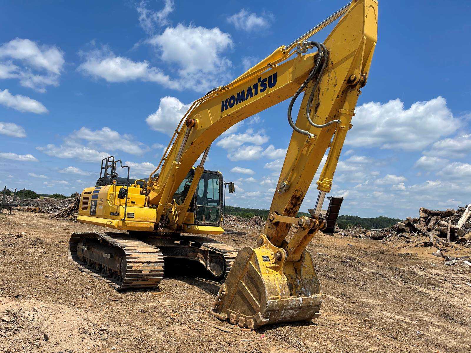 2015 Komatsu PC 360 LC Excavator for sale For Sale