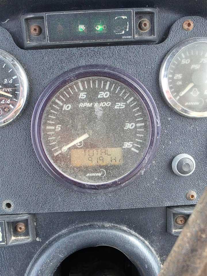 2010 Ditch Witch RT115 Quad  920 Hours  Excellent Condition For Sale