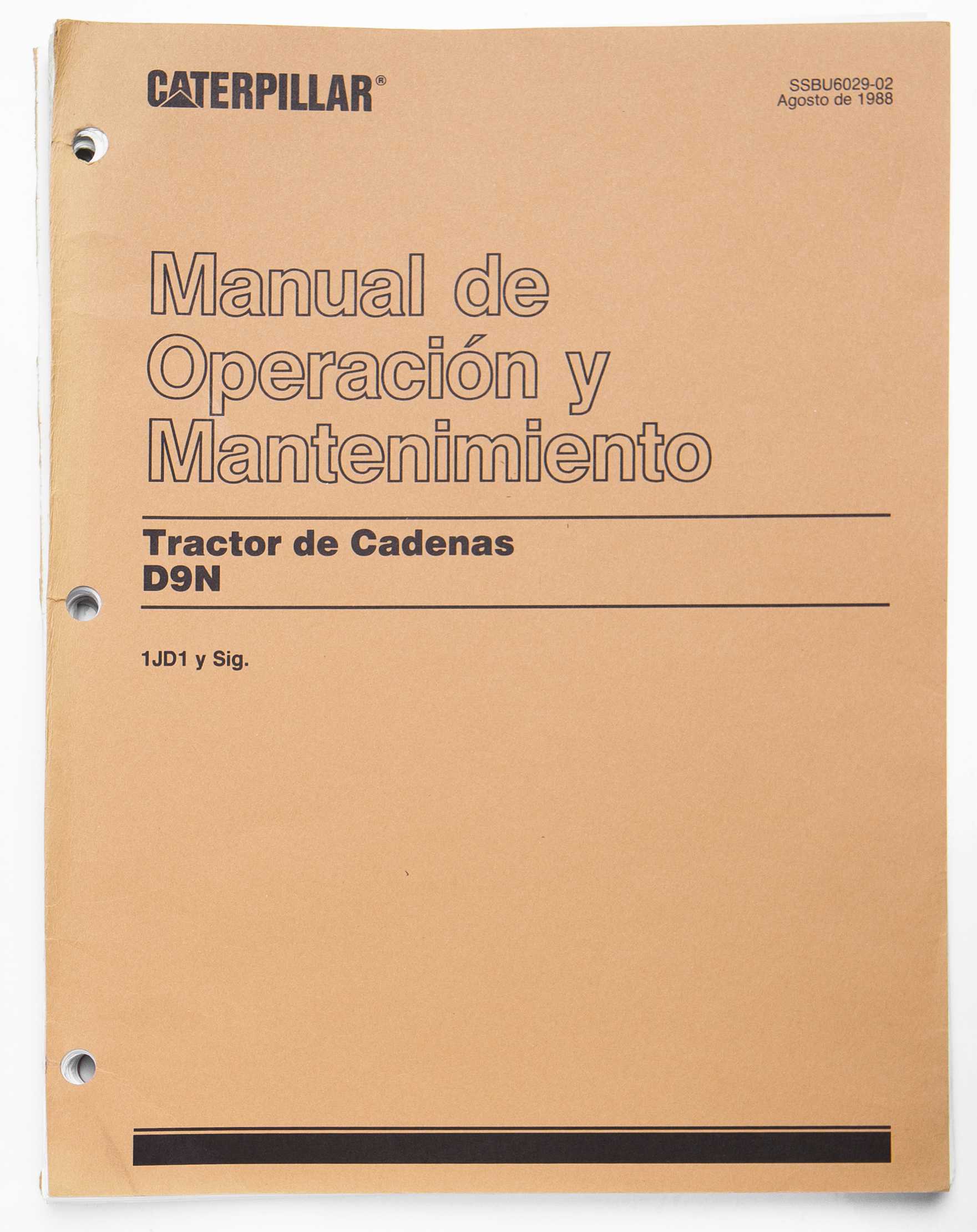 Caterpillar D9N Track-Type Tractor Operation and Maintenance Manual SSBU6029-02 August 1988 Spanish For Sale