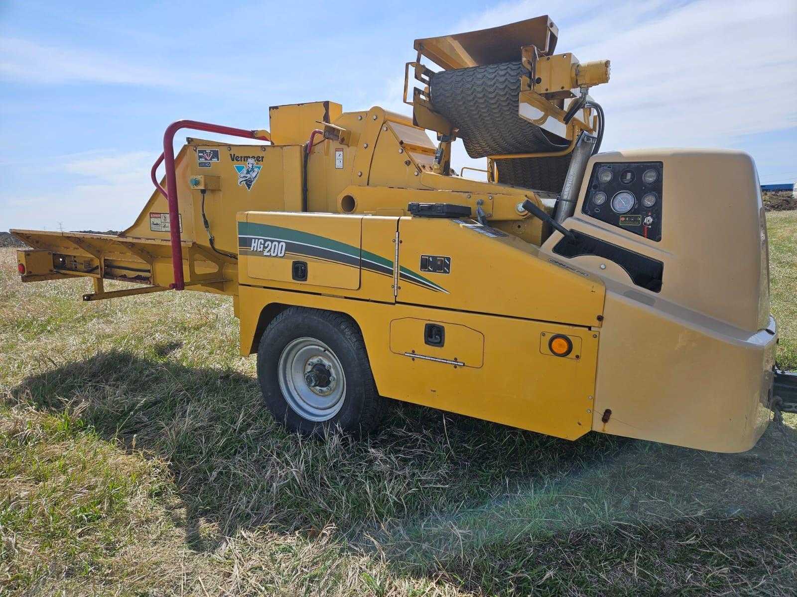 Vermeer HG200 horizontal grinder For Sale