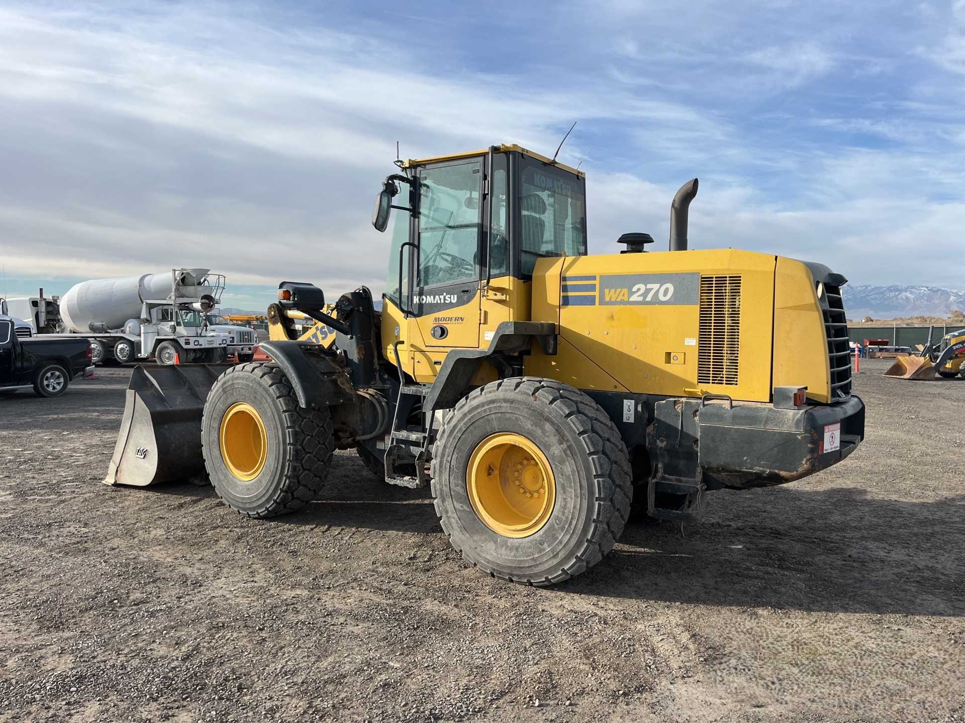 KOMATSU WA270-7 For Sale