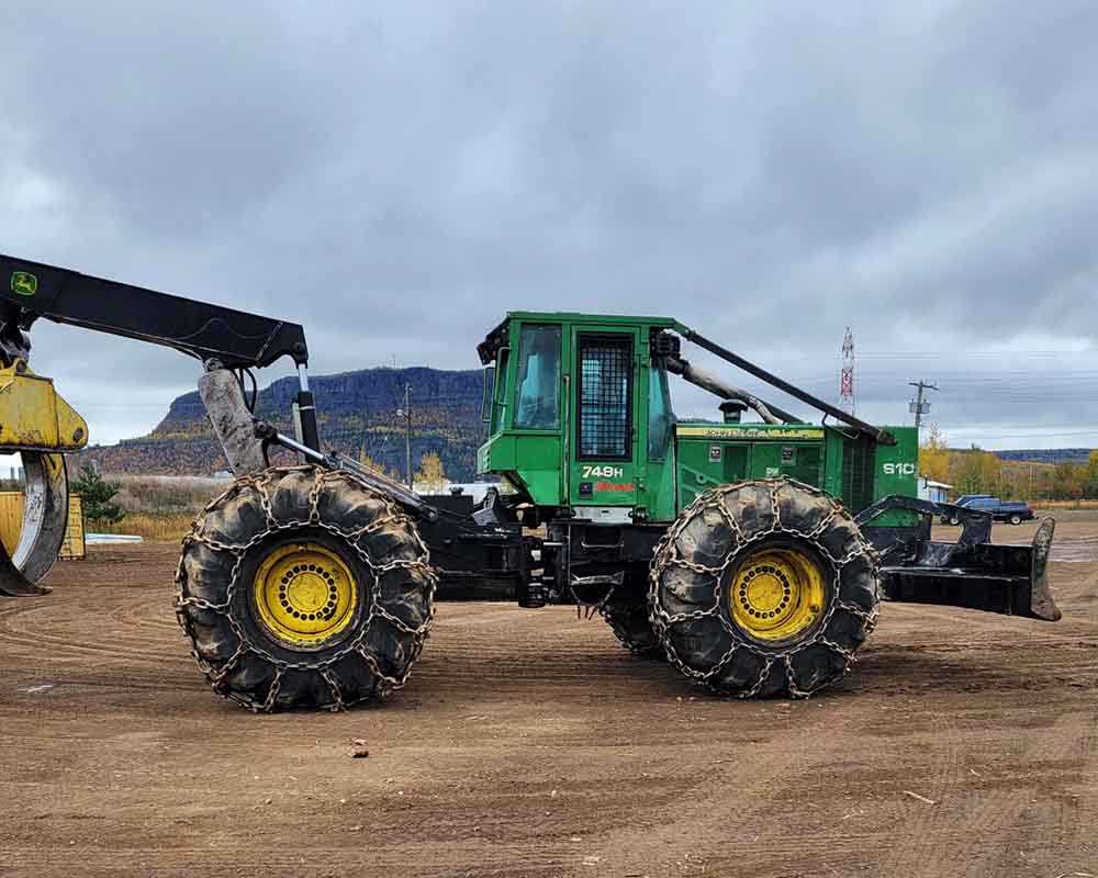 2014 John Deere 748H Skidder For Sale