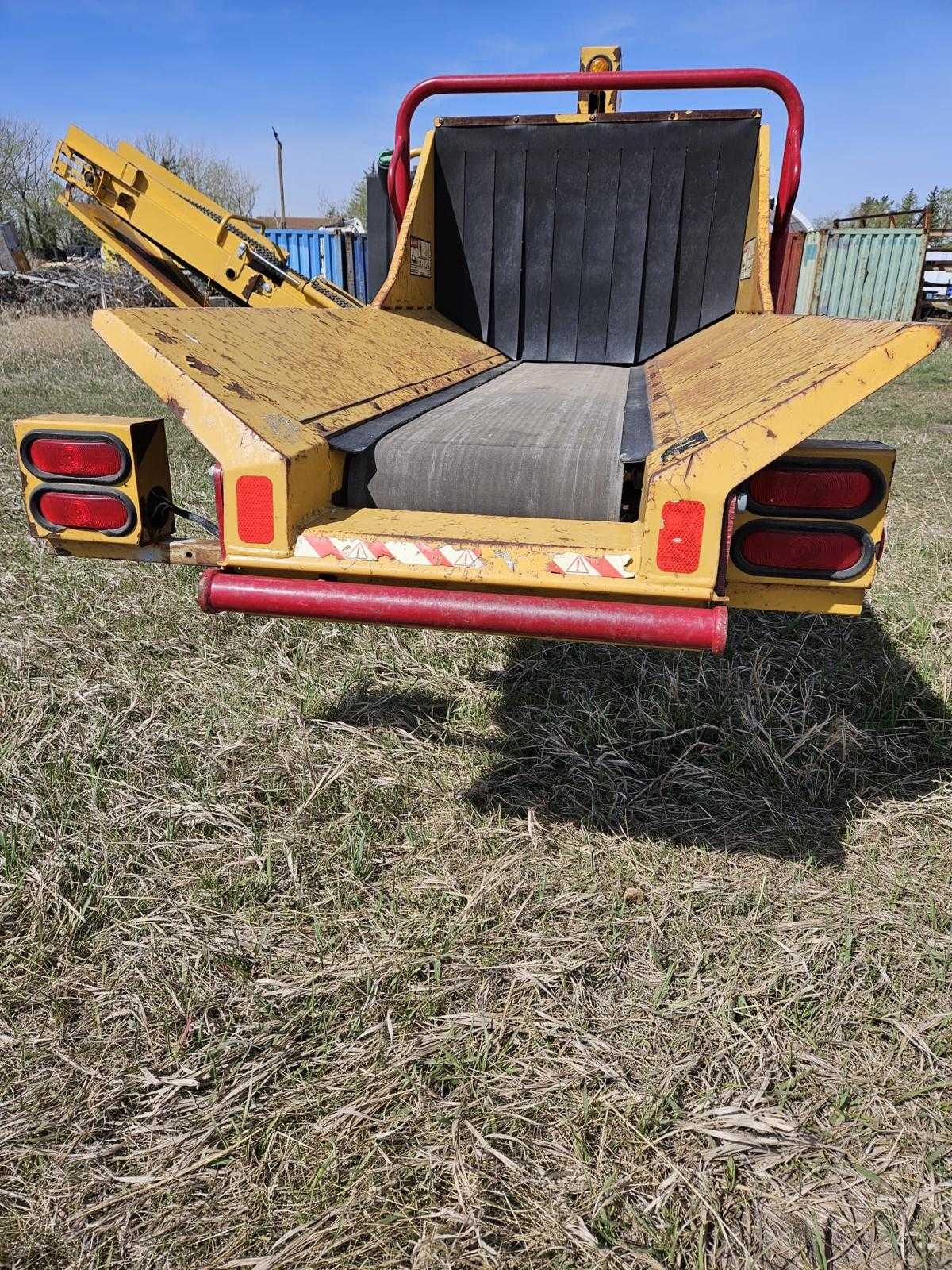 Vermeer HG200 horizontal grinder For Sale