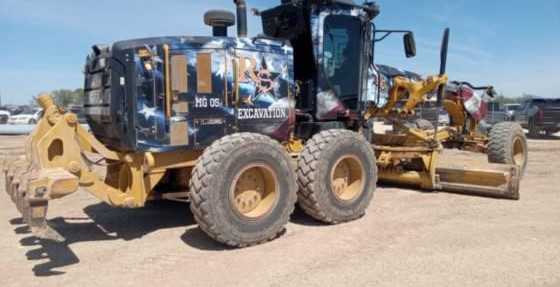 2013 Caterpillar 140M2 For Sale