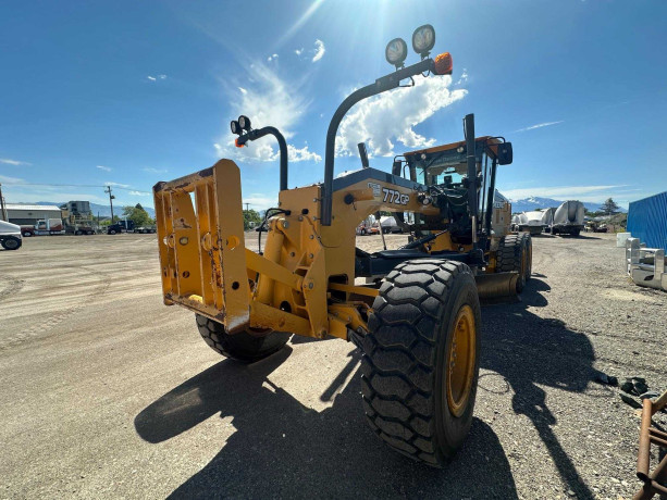 JOHN DEER 772GP Motor Grader