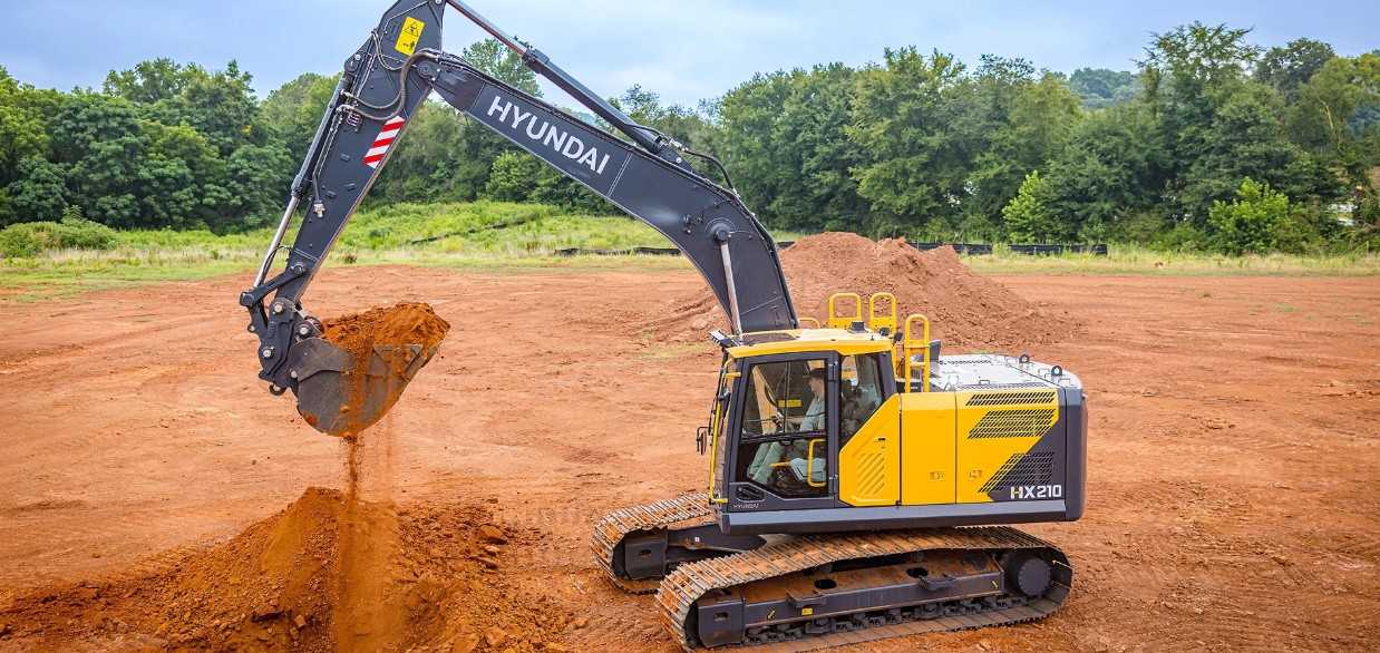 Industry News - Hyundai HX210L Joins Next-Generation HX Excavator Lineup