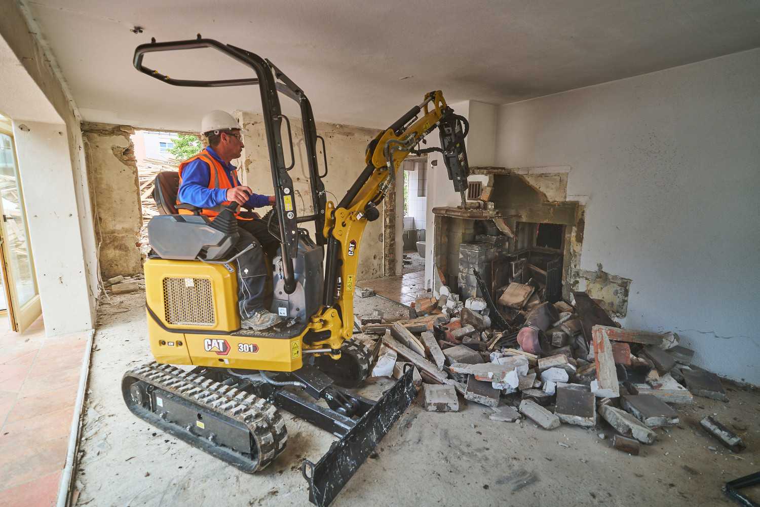 Cat Launches 301 CR Micro Excavator